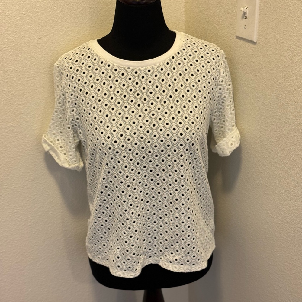 2 FOR $20 9-H15-STCL Anthropologie White Eyelet Sheer Boxy Blouse Oversized XS - Picture 2 of 9
